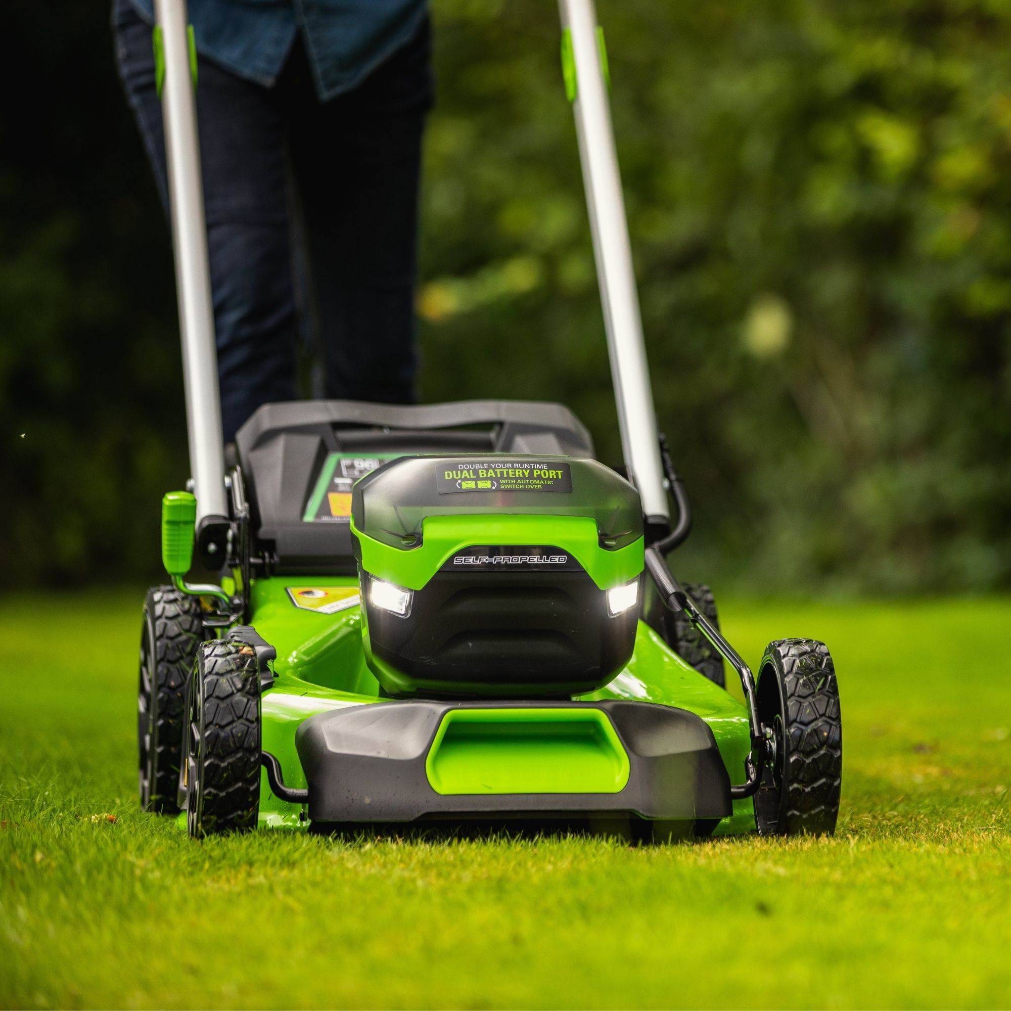 cz1xjj3lnut.jpg - Mowers Online