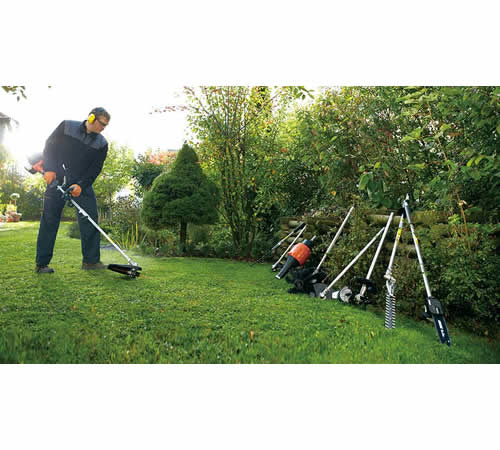 oqrfsm3mrsb.jpg - Mowers Online String trimmer with collection of garden tools